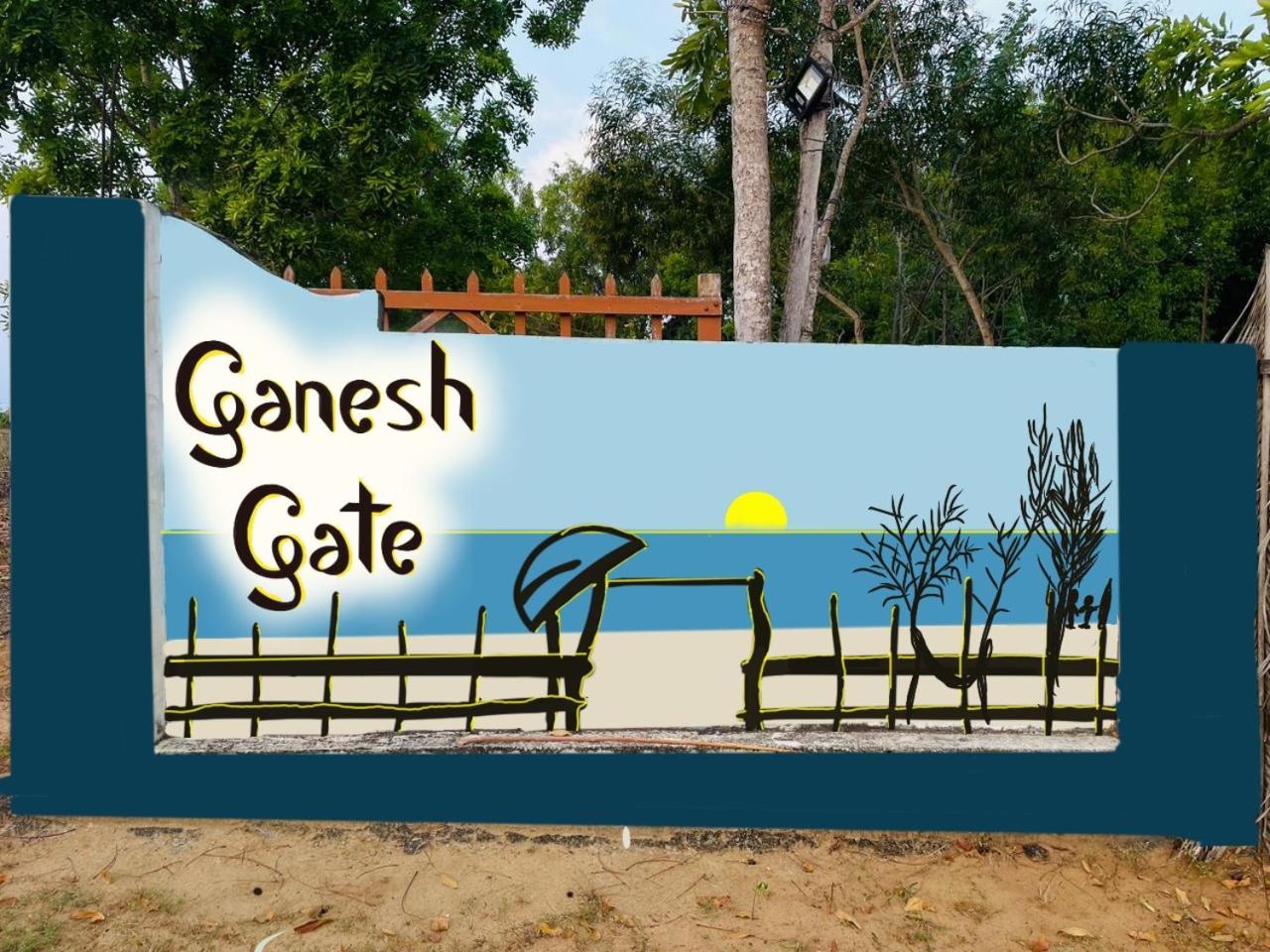 Hotel Ganesh Gate Pottuvil Esterno foto